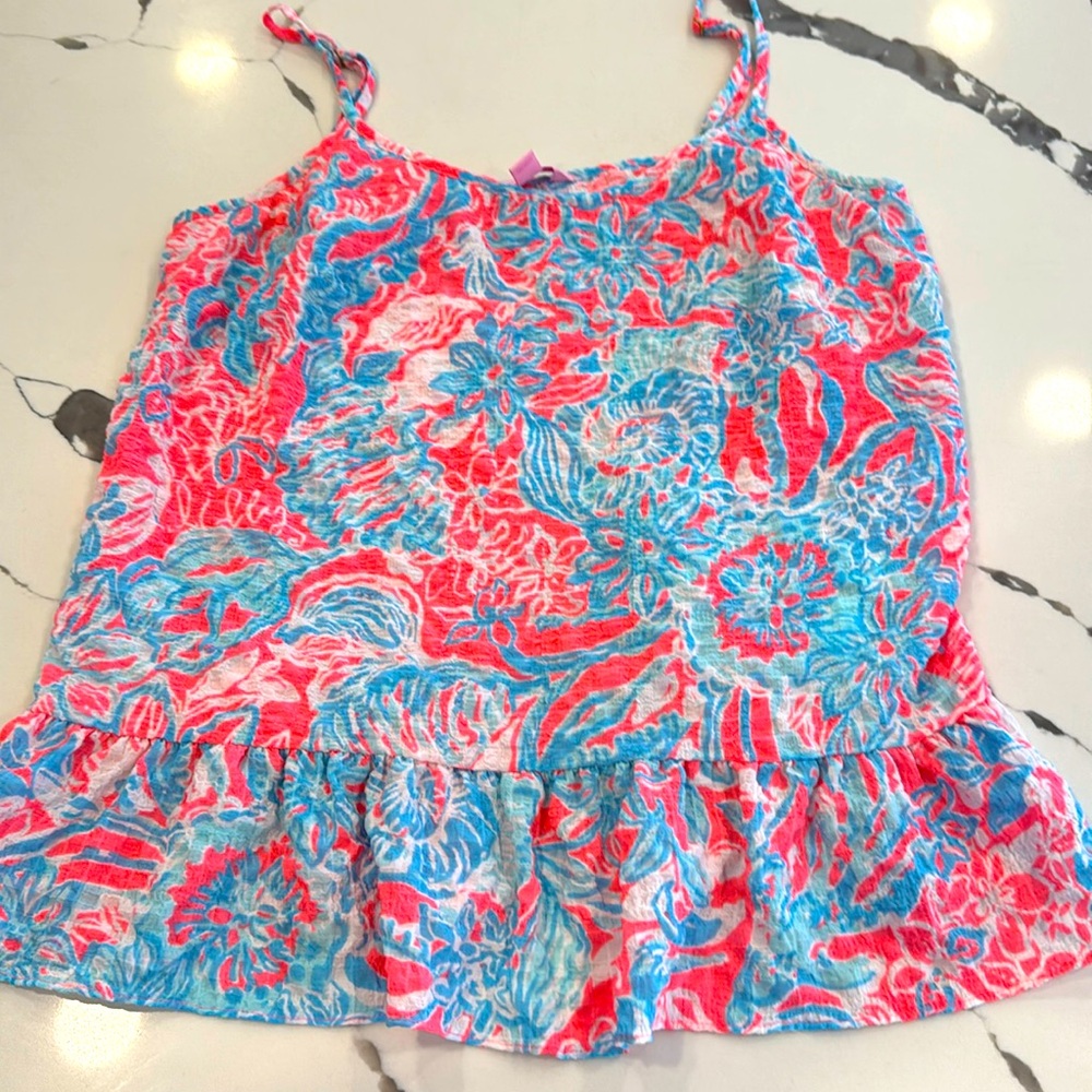 Lily Pulizter top